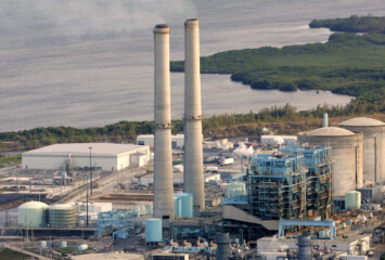 Featured image for “Florida regulators look to add nuclear power”