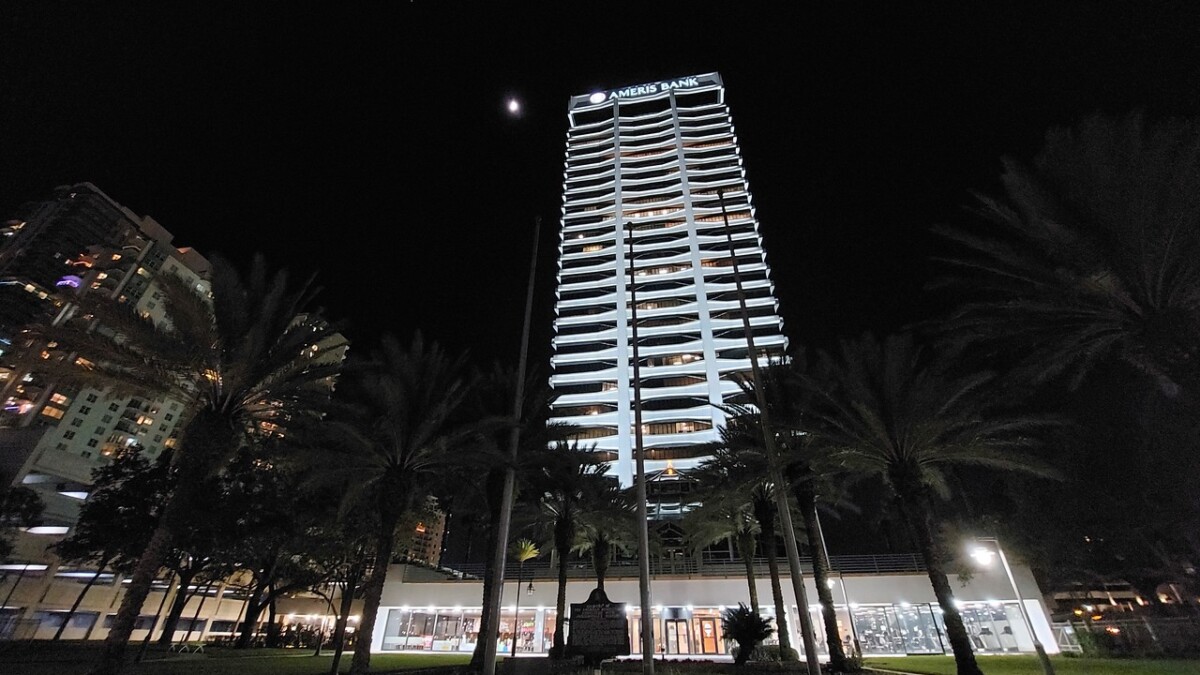 THE JAXSON Downtown Jacksonville's 10 largest office buildings