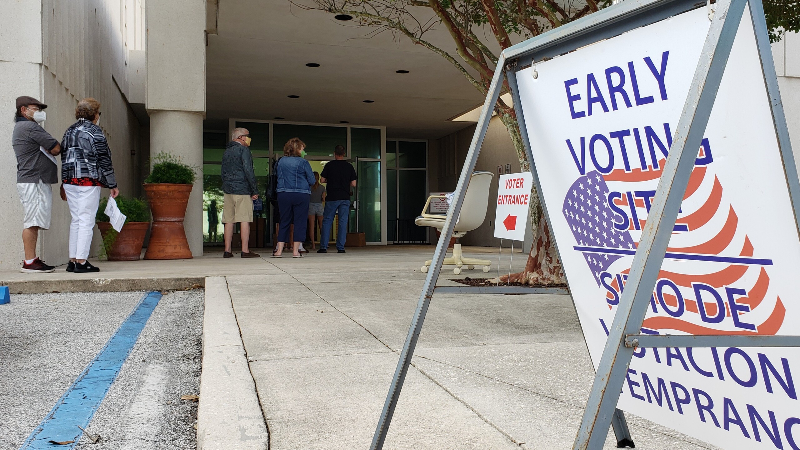 Featured image for “Early voting under way in Duval County”