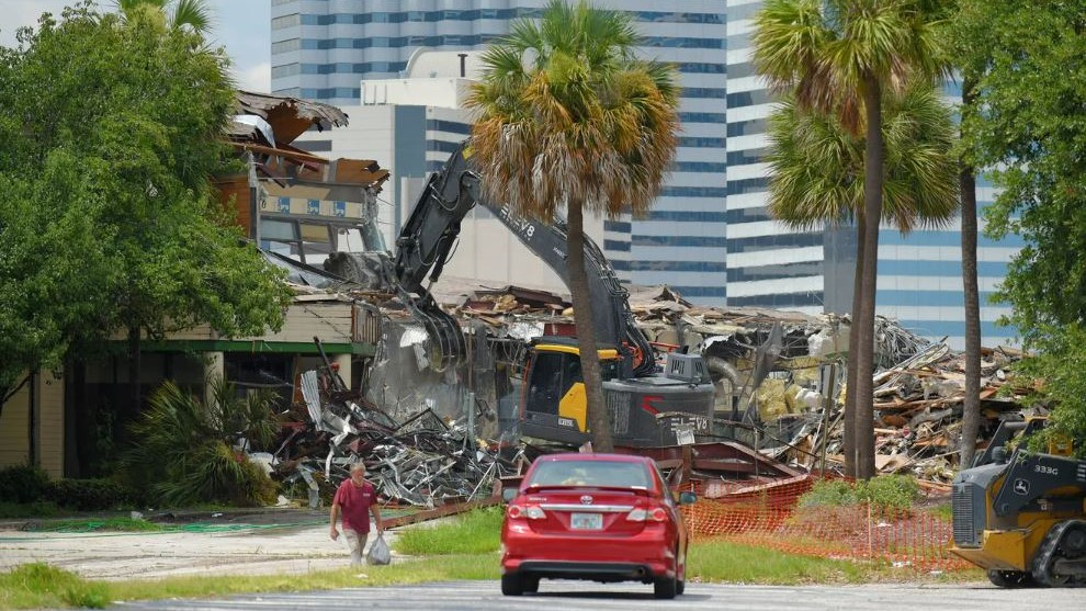 Featured image for “Former landmarks become apartments in Jacksonville”