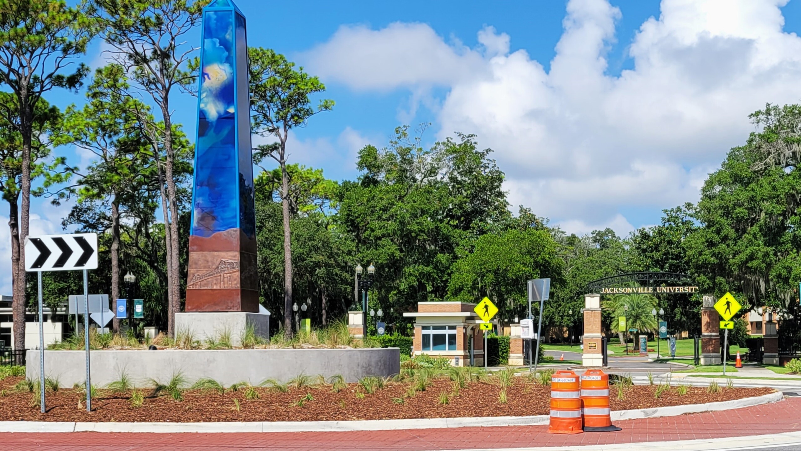 Featured image for “Obelisk rises over JU entrance as a tribute to Arlington and Jax”