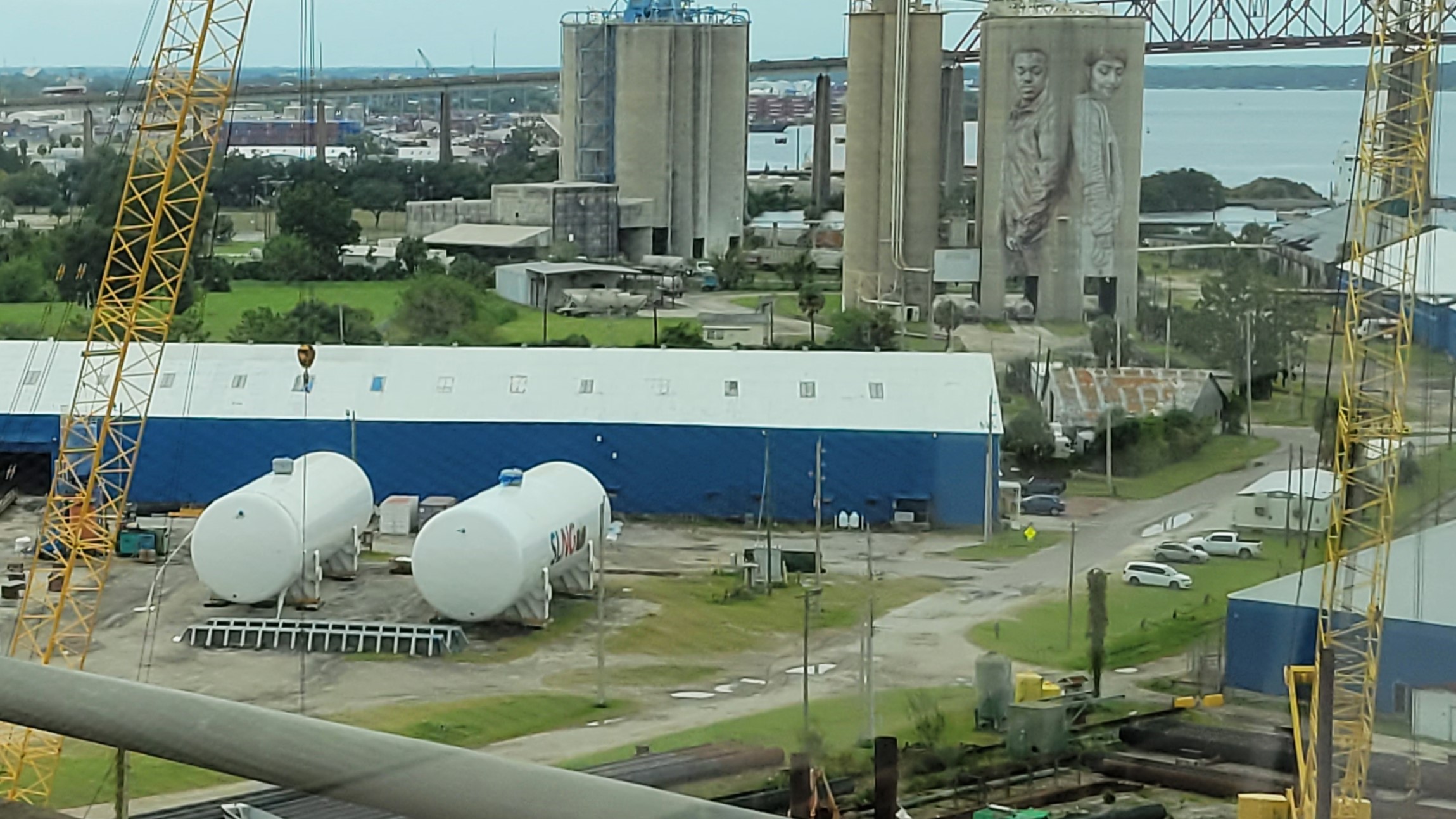 Featured image for “#AskJAXTDY | What are those natural gas tanks doing at Commodore Point?”