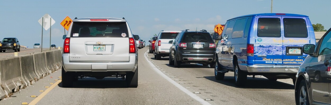 Vehicles pack Interstate 295 heading toward Interstate 95 near Jacksonville International Airport. | Dan Scanlan, WJCT News 89.9