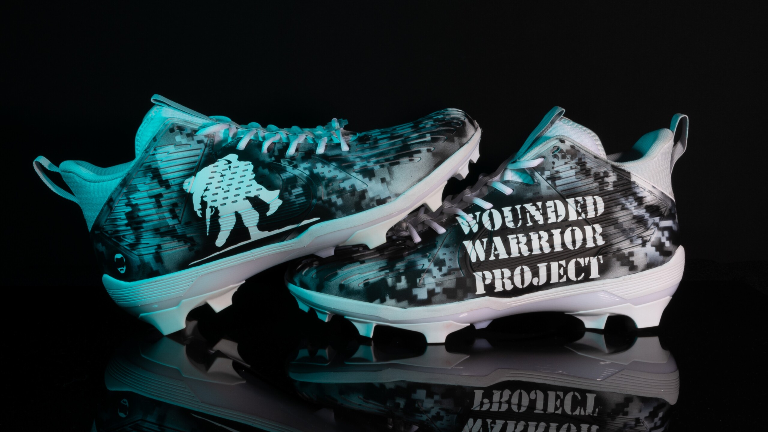 Featured image for “Jags’ cleats put Wounded Warrior Project in spotlight”