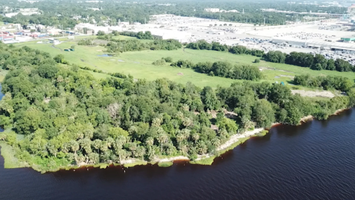 The Kerr-McGee Superfund site is along the St. Johns River and Talleyrand Avenue. | Multistate Environmental Response Trust