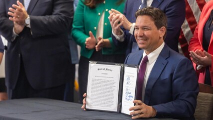 Featured image for “DeSantis comes to Jacksonville to sign social media limits on kids”