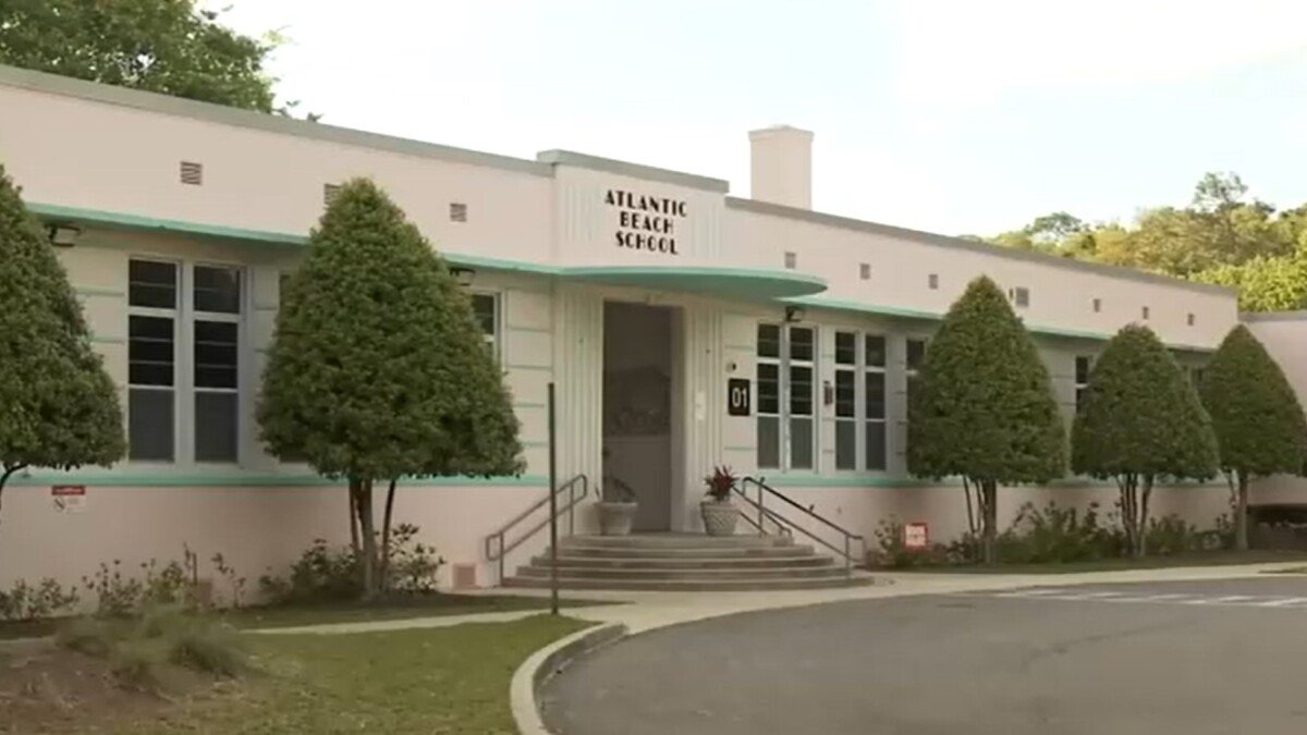 Atlantic Beach city commissioners approved a resolution Monday urging Duval County Schools to keep Atlantic Beach Elementary School open. | News 4 Jax