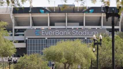 Featured image for “EverBank and Jaguars want to extend naming rights”
