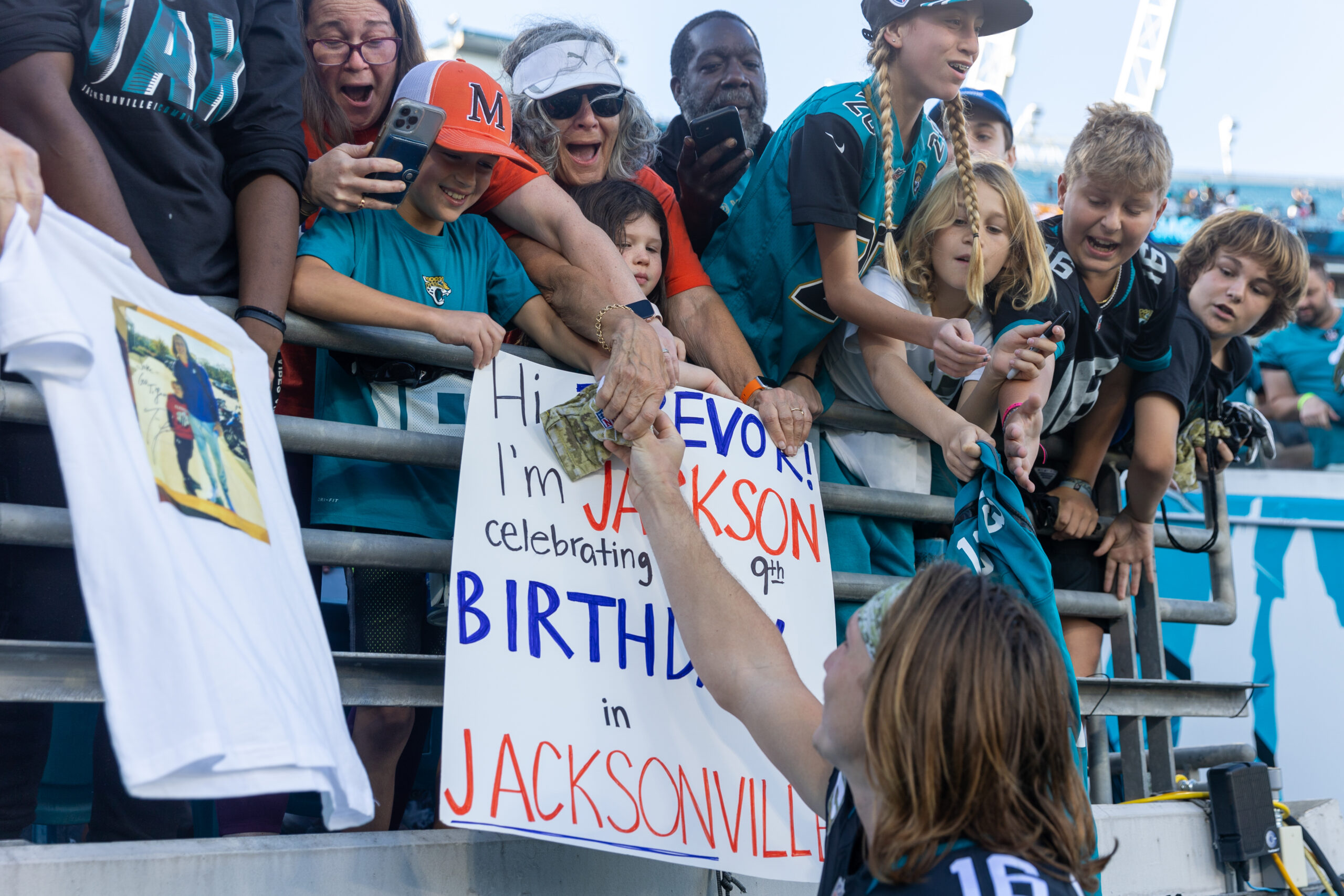 Featured image for “SPORTS | Jaguars get 2 in prime time with challenging schedule ahead”