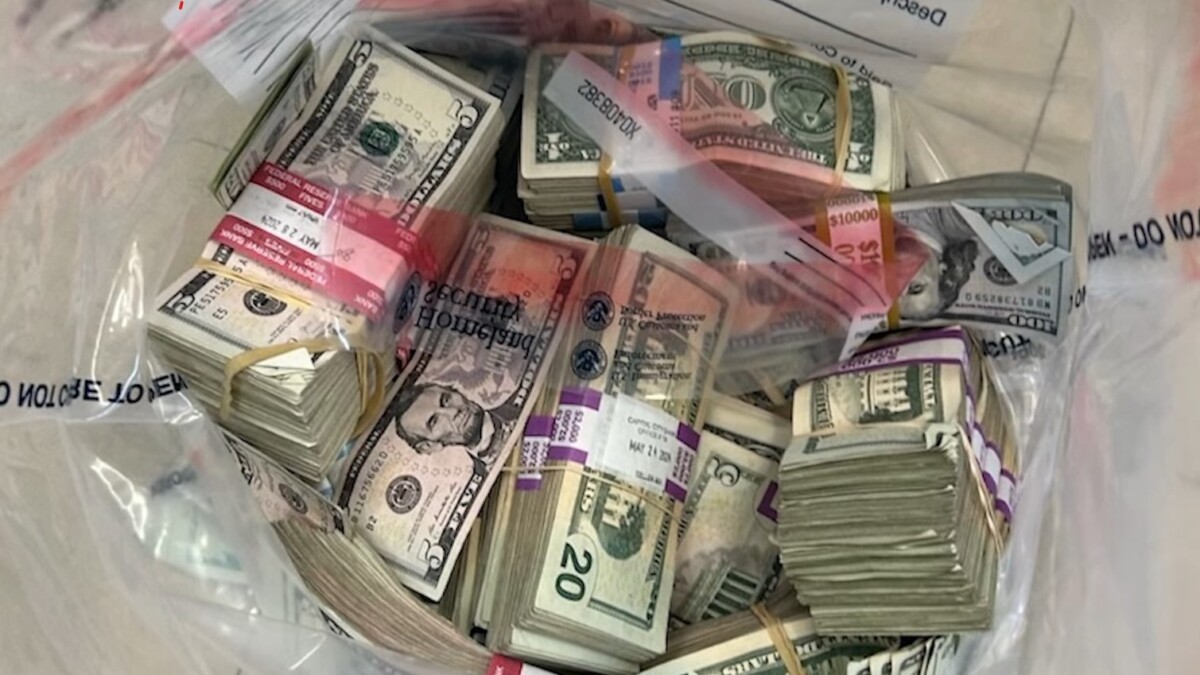 The St. Johns County Sheriff's Office confiscated $400,000 in cash, gambling machines and drug paraphernalia at a store in Hastings. | St. Johns County Sheriff's Office