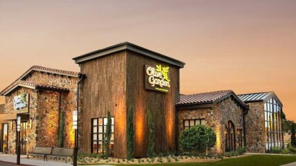 Featured image for “Olive Garden exploring Glen Kernan Park location”