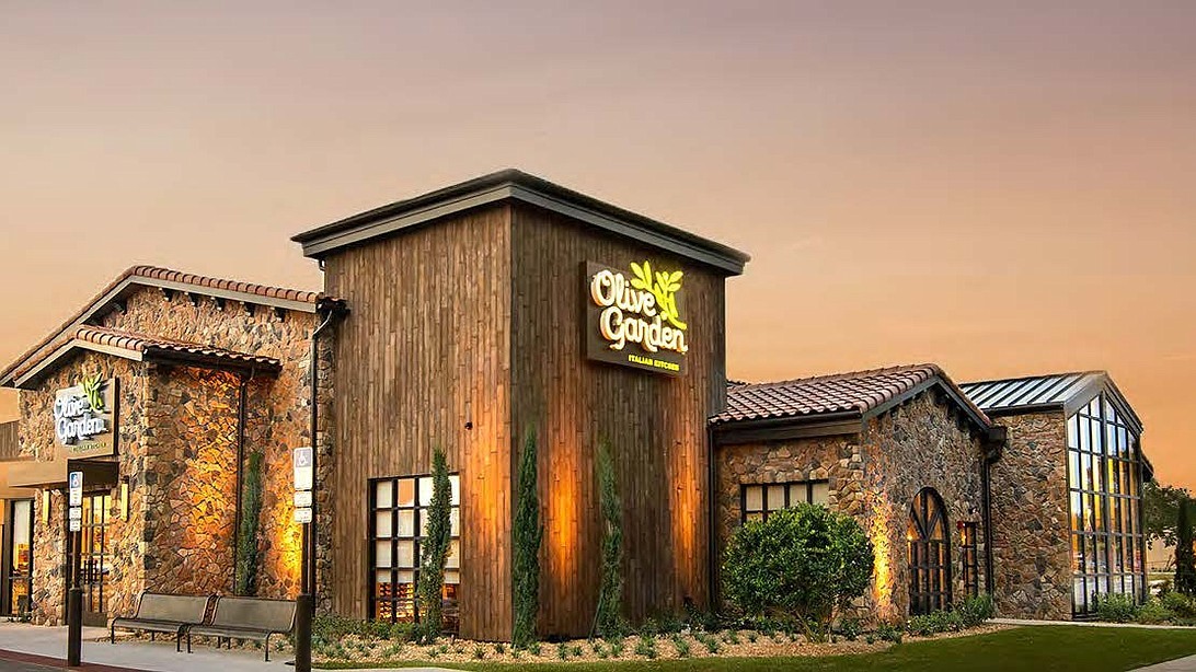 Featured image for “Olive Garden exploring Glen Kernan Park location”