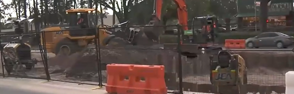 Crews work on a broken water main on San Jose Boulevard. | News4Jax