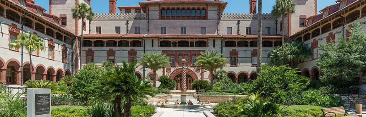 Flagler College courtyard view