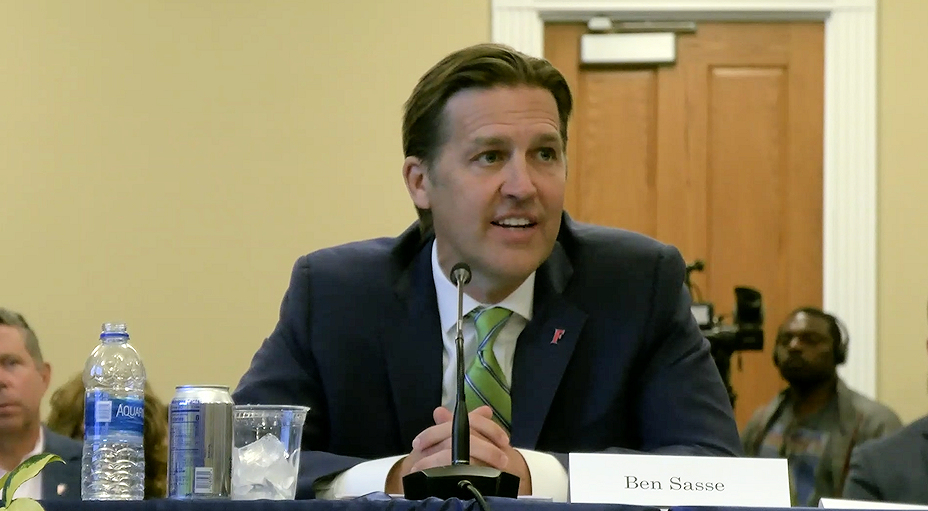 Sen. Ben Sasse responds to questions by the University of Florida Board of Trustees in Gainesville on Nov. 1, 2022, as trustees decided whether to select Sasse as the school's next president. | Fresh Take Florida