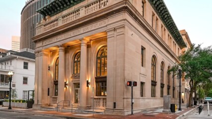 Featured image for “Members-only club leases Federal Reserve Building”