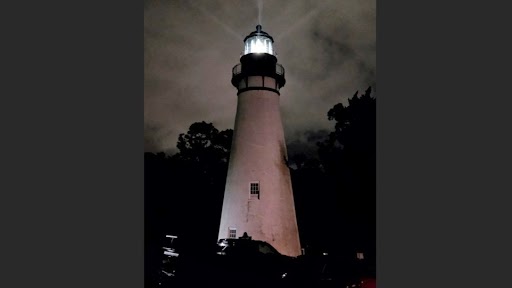 Featured image for “Amelia Island lighthouse is beaming again”