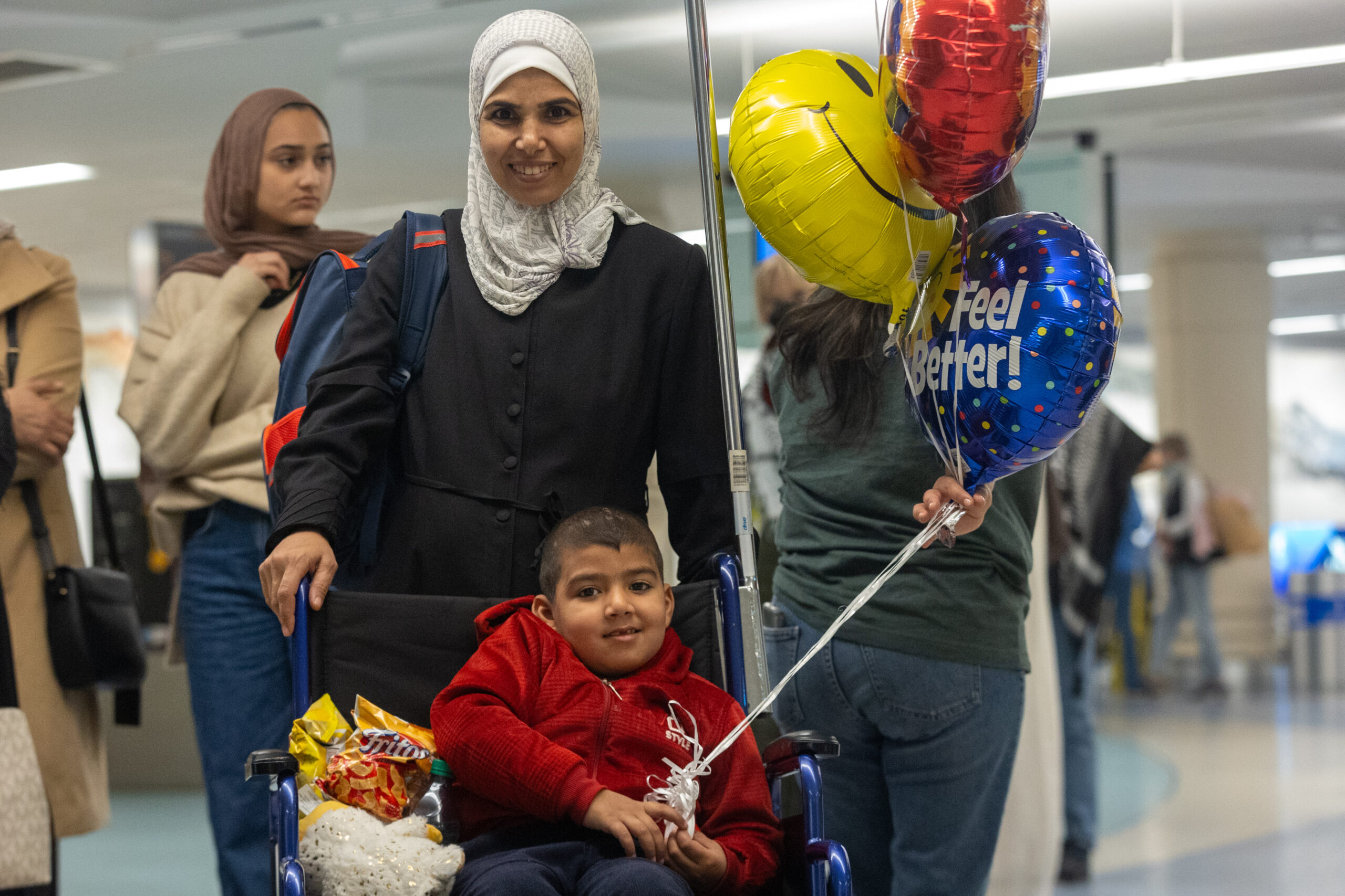 Featured image for “Jacksonville volunteers welcome Gazan boy receiving medical treatment after bombing”