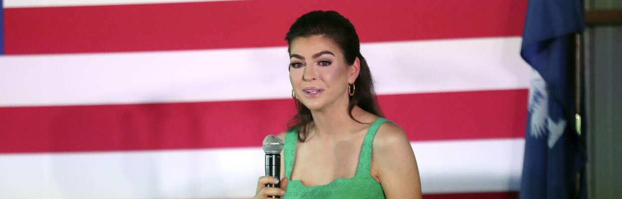 Casey DeSantis at campaign event
