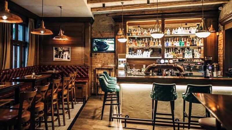 Featured image for “Irish pub and restaurant planned for East Bay Street”