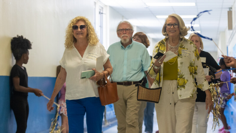 PHOTO ESSAY | Jacksonville schools mark closures with smiles amid ...