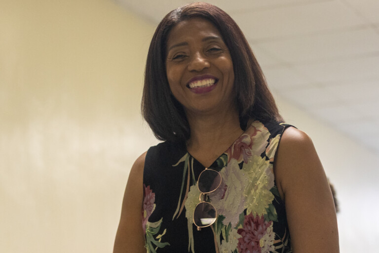 PHOTO ESSAY | Jacksonville schools mark closures with smiles amid ...