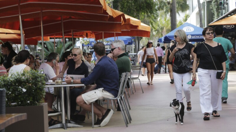 Featured image for “New law requires restaurants to warn you about fees”