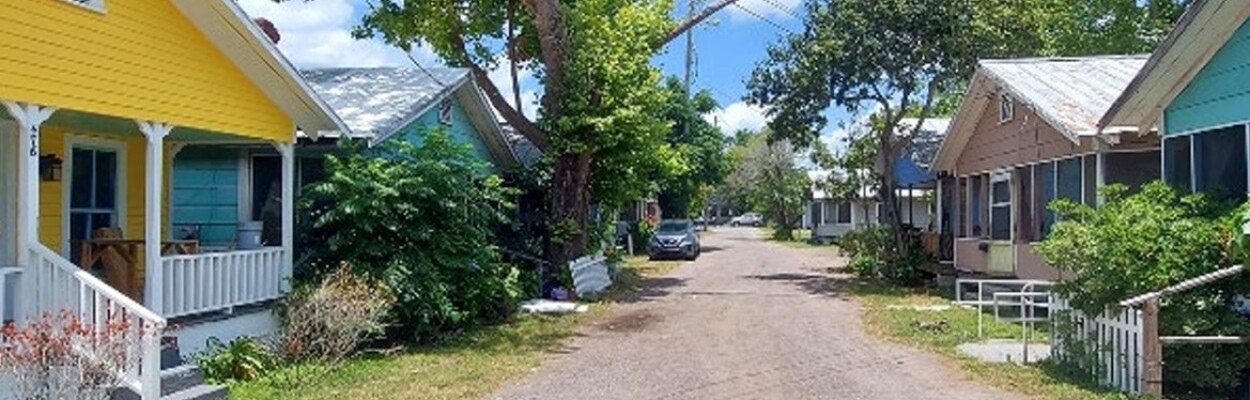 Oneida Bungalow Court