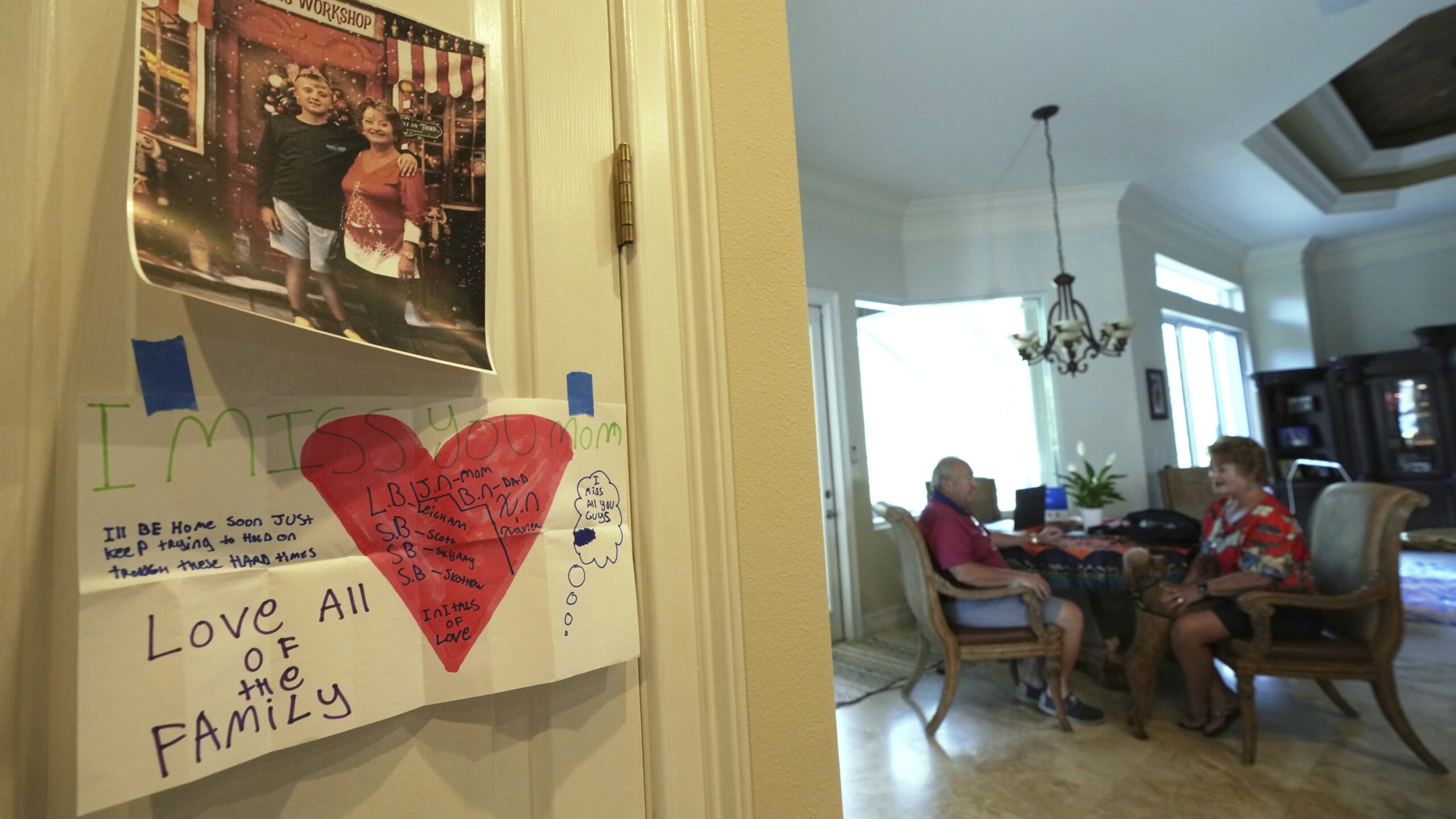 A photo and letter from Xavier Nicoll