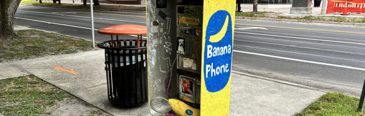 An old payphone has been turned into a banana-inspired work of art.