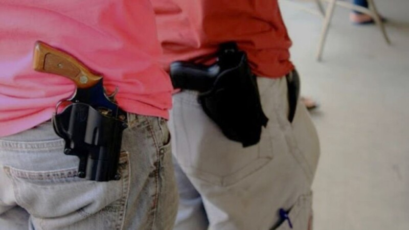 Featured image for “Some Northeast Florida police are allowing open carry of guns”