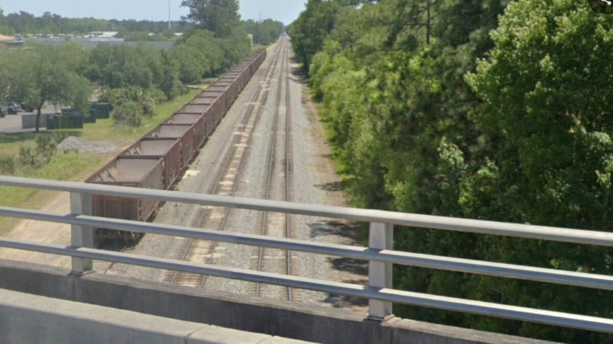 FEC rail lines on the Southside