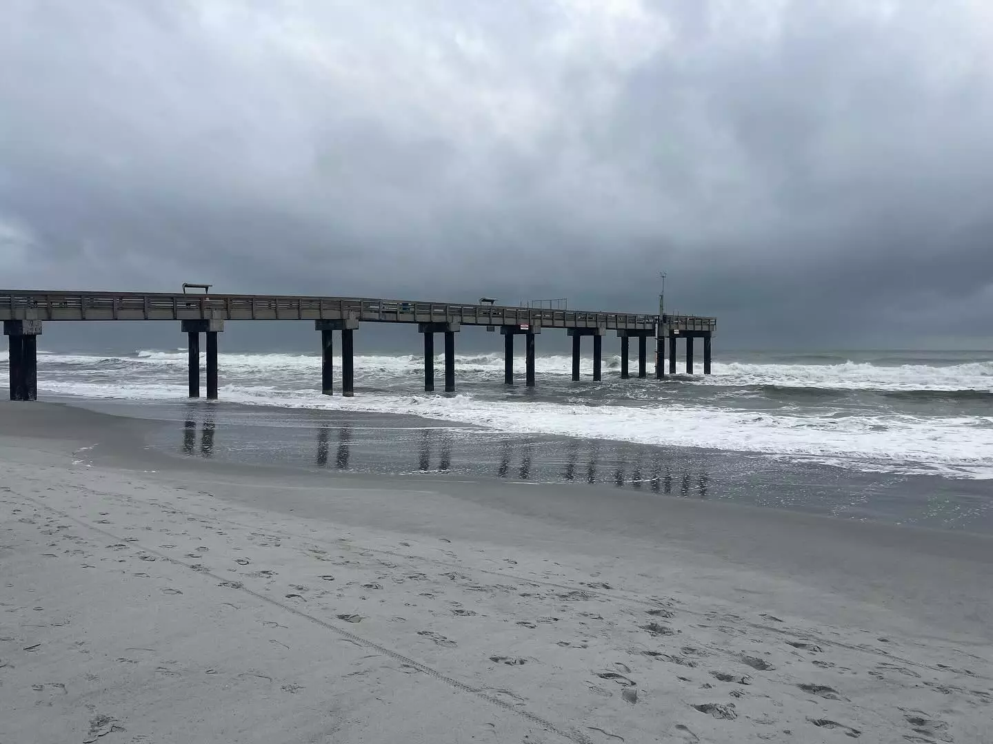 Warm weather and clouds in St. Augustine Beach