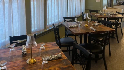 Featured image for “Purple Olive restaurant moves to former Gypsy Cab space”
