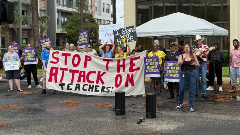 Featured image for “Free speech fight simmers at Duval School Board”