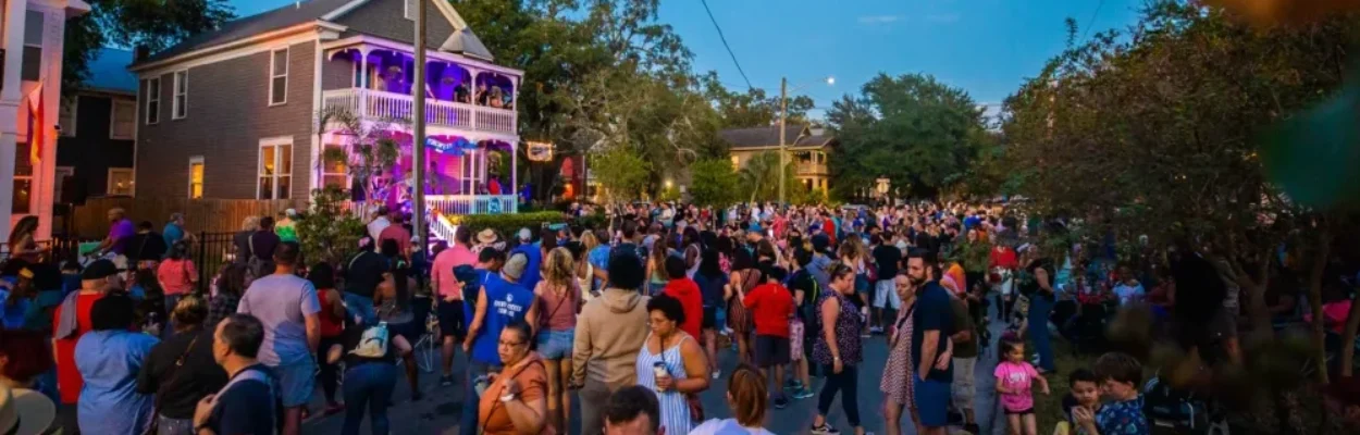 Porch Fest crowd in front of a house