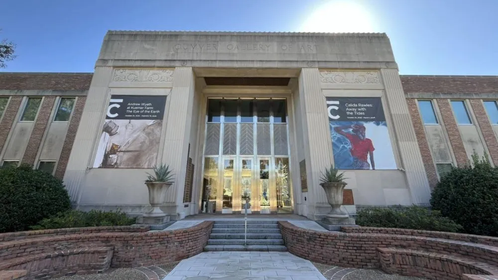 The entrance to the Cummer Museum