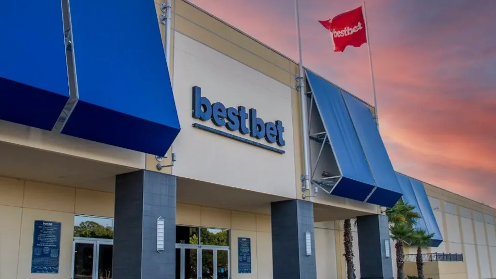 Exterior of Bestbet in Jacksonville