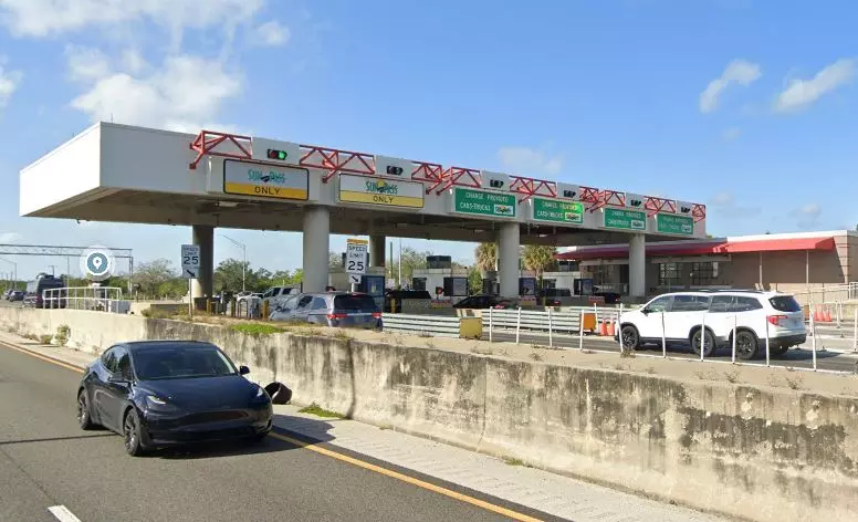 A toll booth at the Sunshine Skyway Bridge
