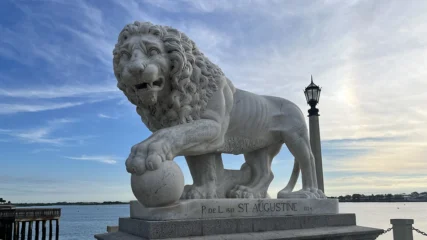 Featured image for “Bridge of Lions to close as iconic statues are moved”