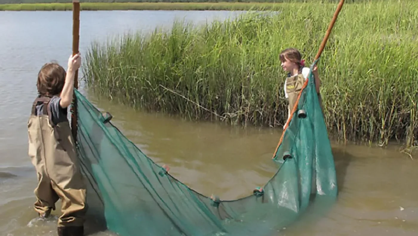 Featured image for “WHAT TO DO | Old-school fishing; Friendship Fountain jazz; Crochet-a-Long”