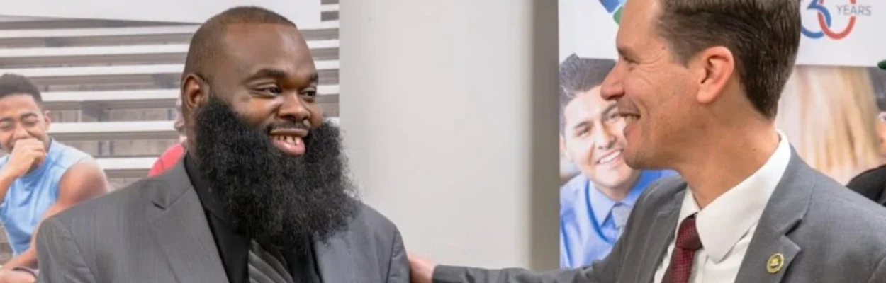 The Rev. Korey O’Neal receives the FBI Director’s Community Leadership Award.