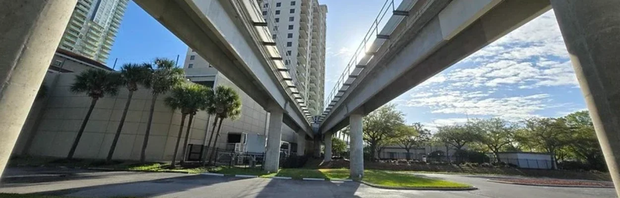 Skyway tracks, seen from underneath