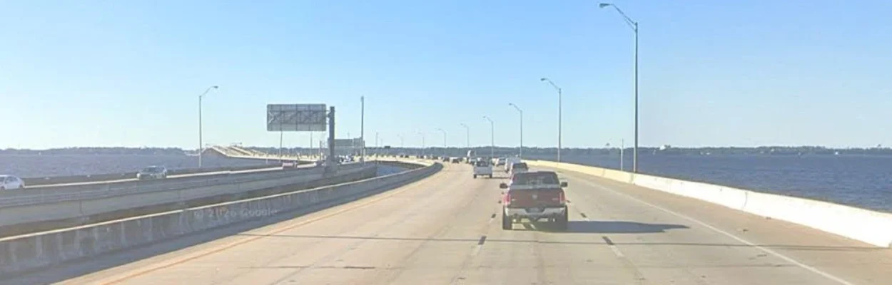 Traffic on the Buckman Bridge northbound.