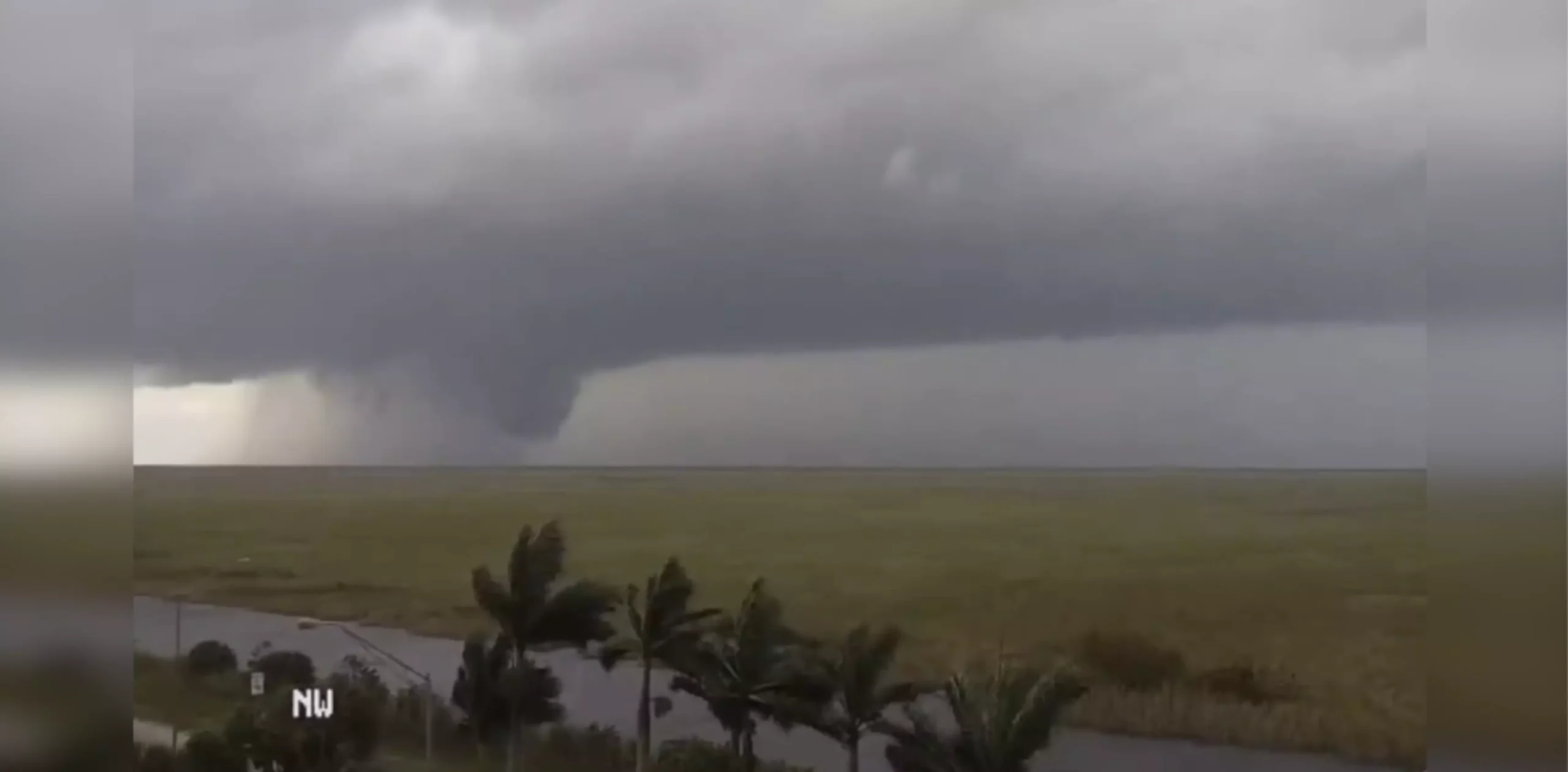 A storm on the Florida horizon. El Niño could mean a stormier winter.