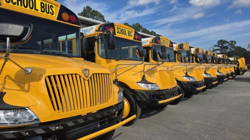 Featured image for “Duval school bus drivers threaten strike, but more meetings planned”