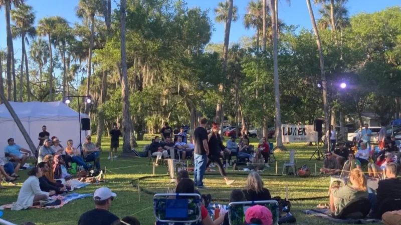 Featured image for “WHAT TO DO | Theatre in the Park; ‘Cut the Fruit’; Clothed life drawing sessions”