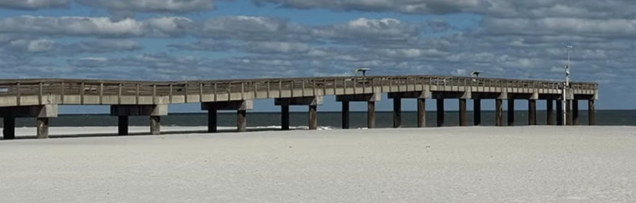 The Ocean Pier and beach in St. Augustine Beach, where smoking and vaping are now prohibited.