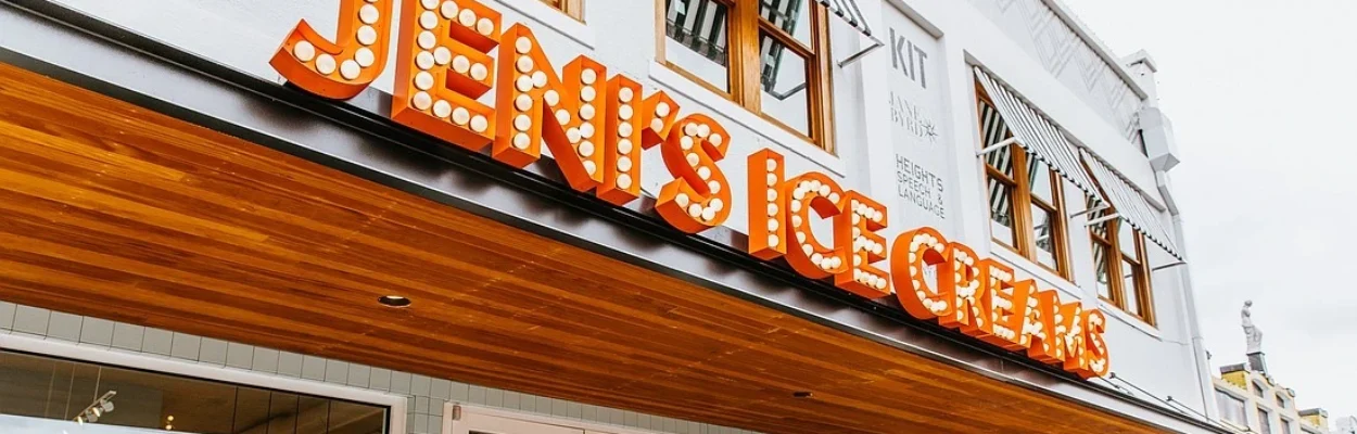The front of a Jeni's Splendid Ice Cream shop