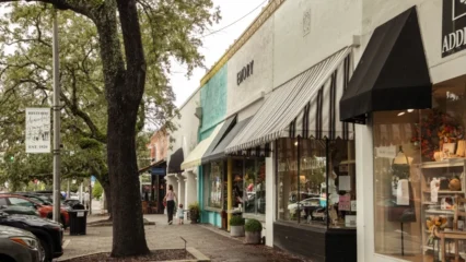 Featured image for “Eat and drink on St. Johns Avenue, Avondale’s walkable commercial strip”
